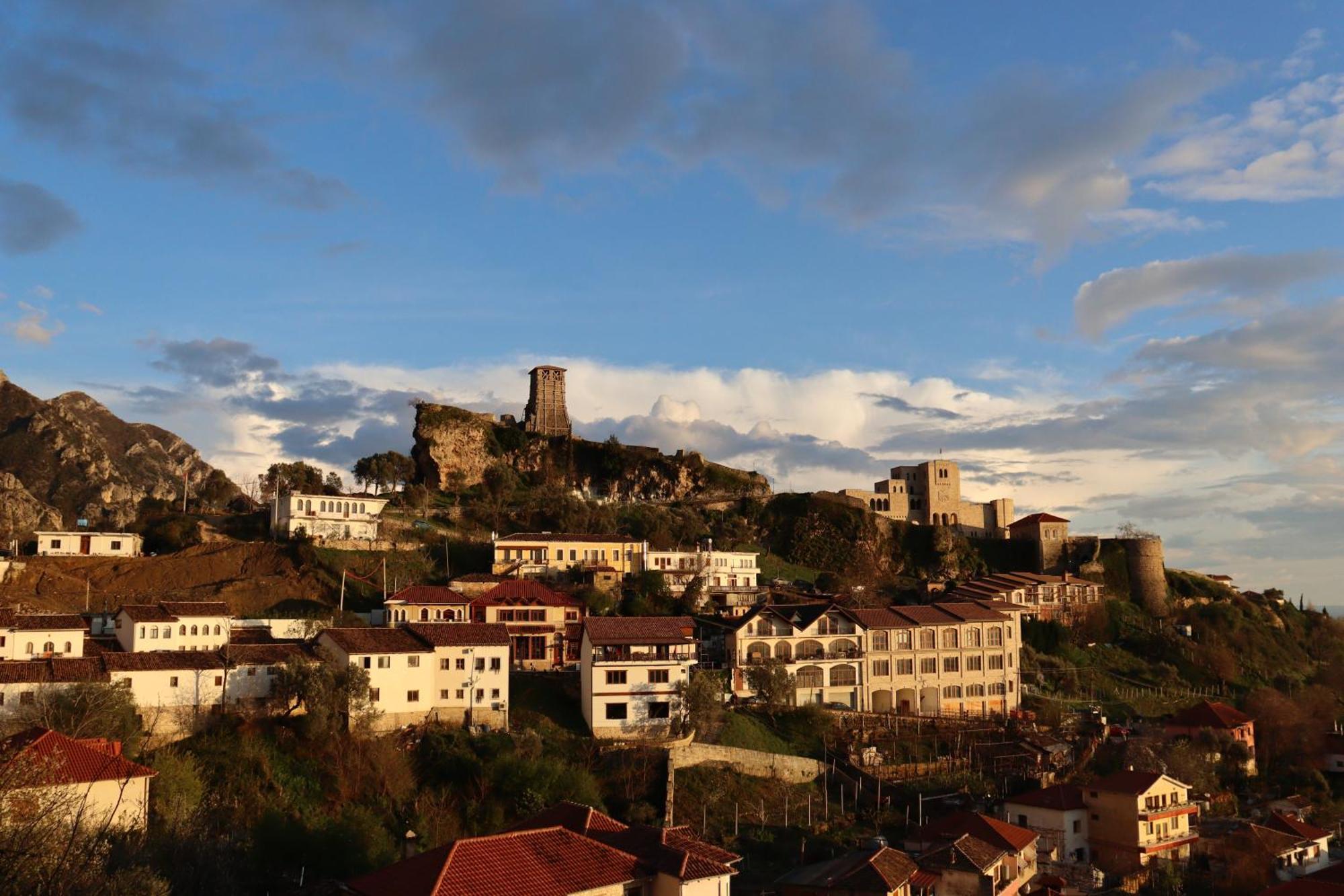 Pisha Panoramic Rooms Krujë المظهر الخارجي الصورة
